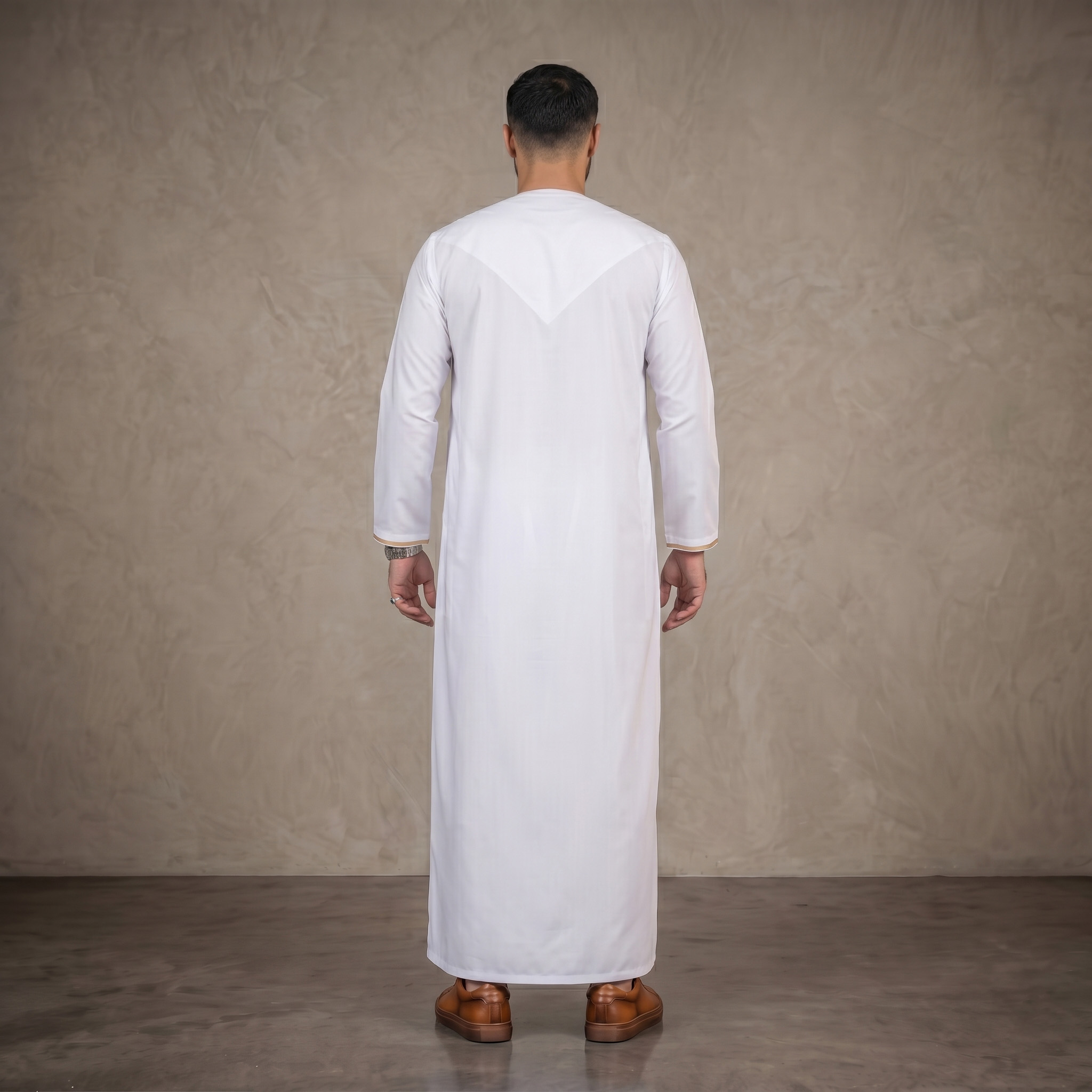 White With Gold Lace Omani Thobe - Image 3
